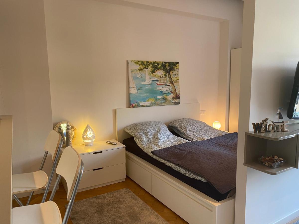 Blue Port Apartment In Ujlipotvaros With Free Parking Budapest Esterno foto