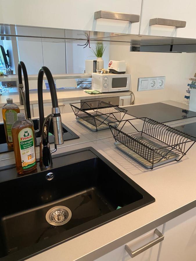 Blue Port Apartment In Ujlipotvaros With Free Parking Budapest Esterno foto